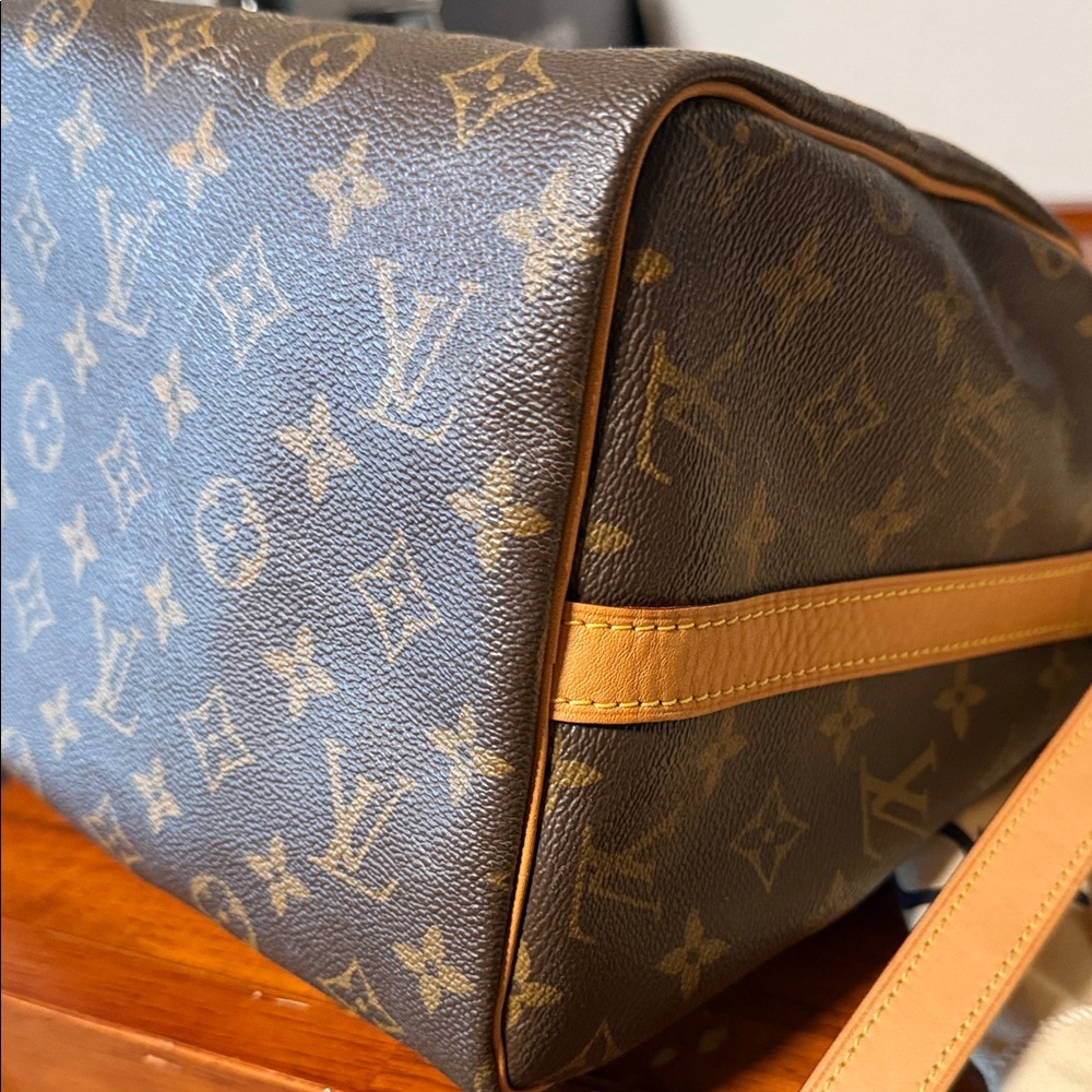 Louis Vuitton Brown Monogram Speedy 30 Bandolier - Picture 13 of 15